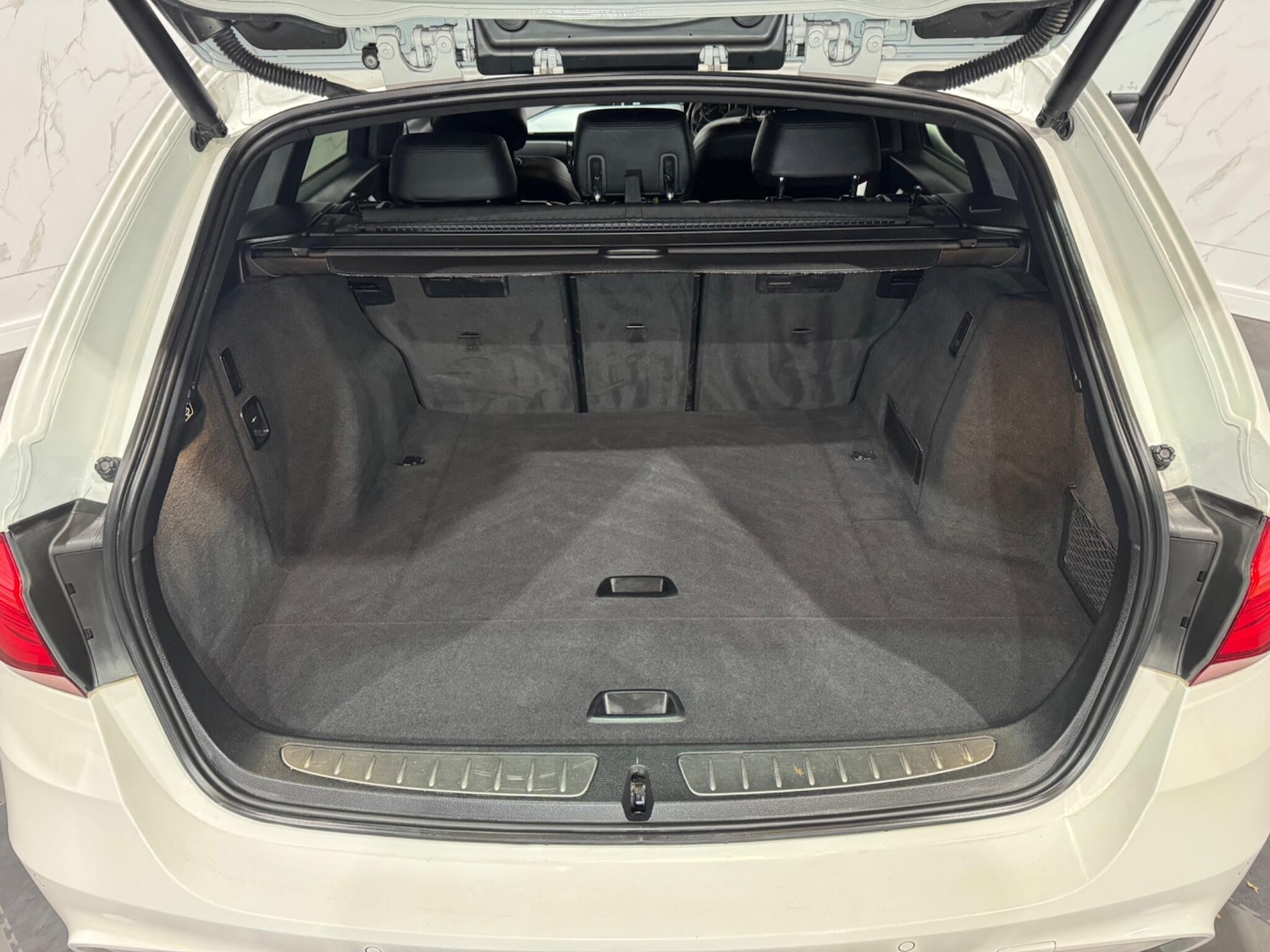 Used BMW 3 Series 2016 for sale - 76043295: Photo 17