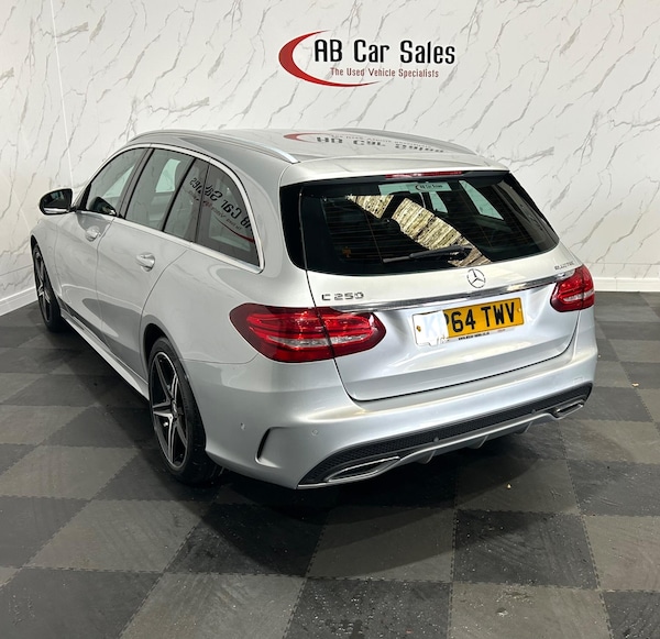 Used Mercedes-Benz C-Class 2014 for sale - 76122441: Photo 7