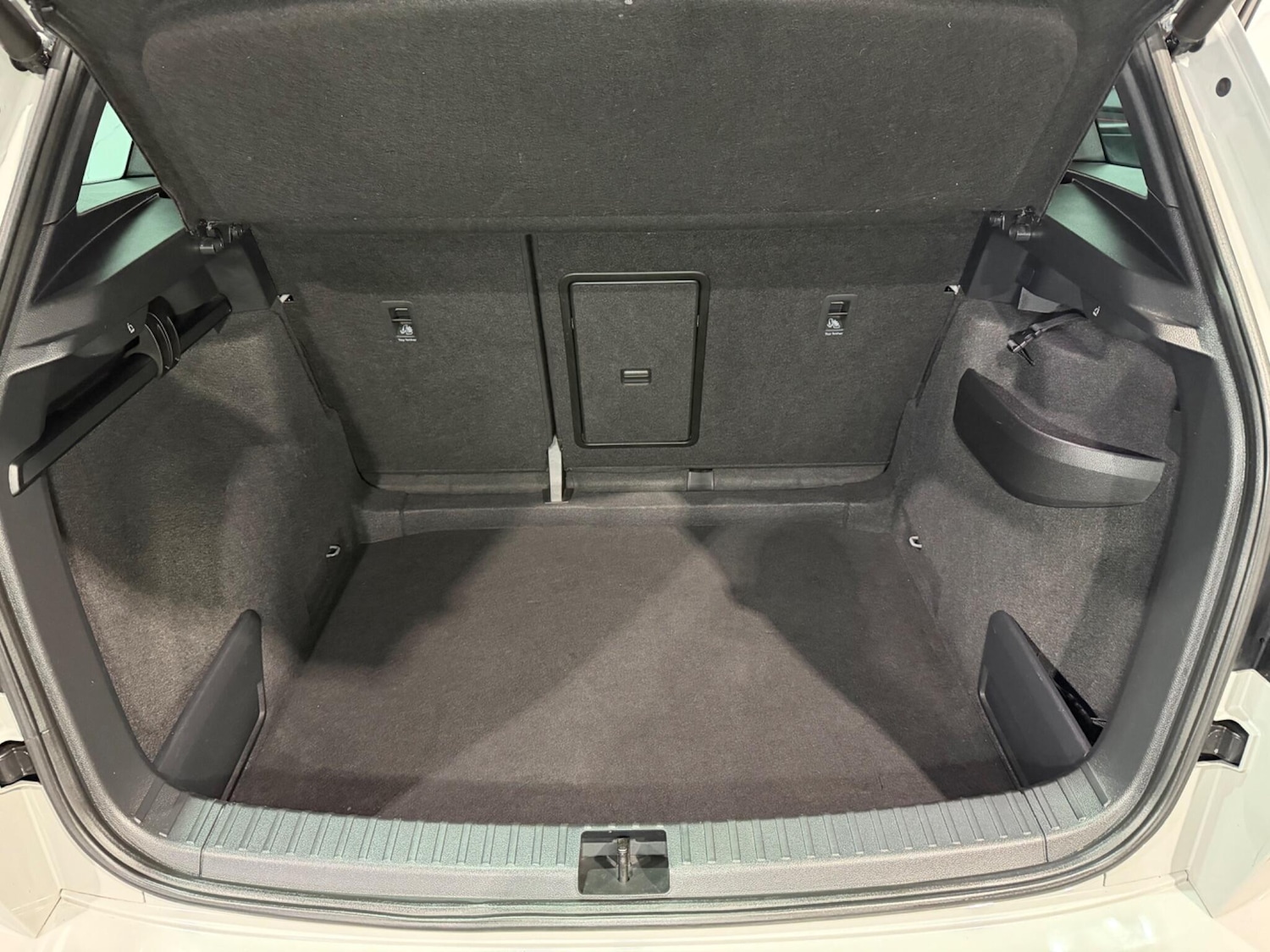 Used Skoda Karoq 2021 for sale - 77538603: Photo 16