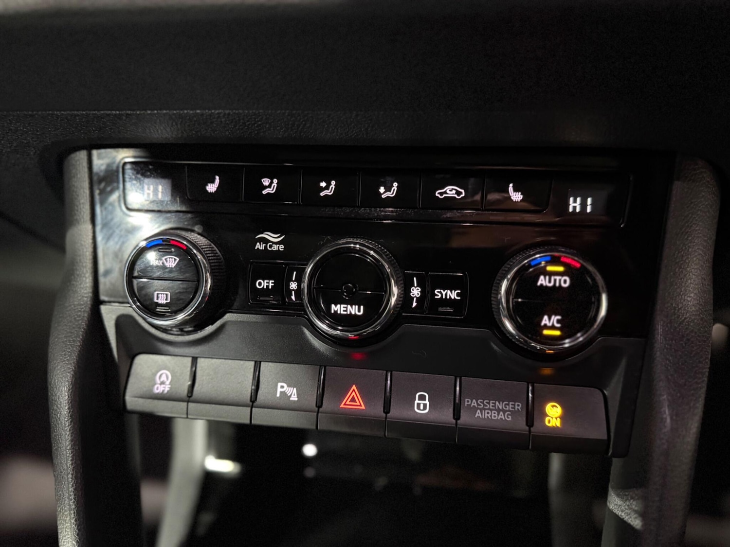 Used Skoda Karoq 2021 for sale - 77538603: Photo 23