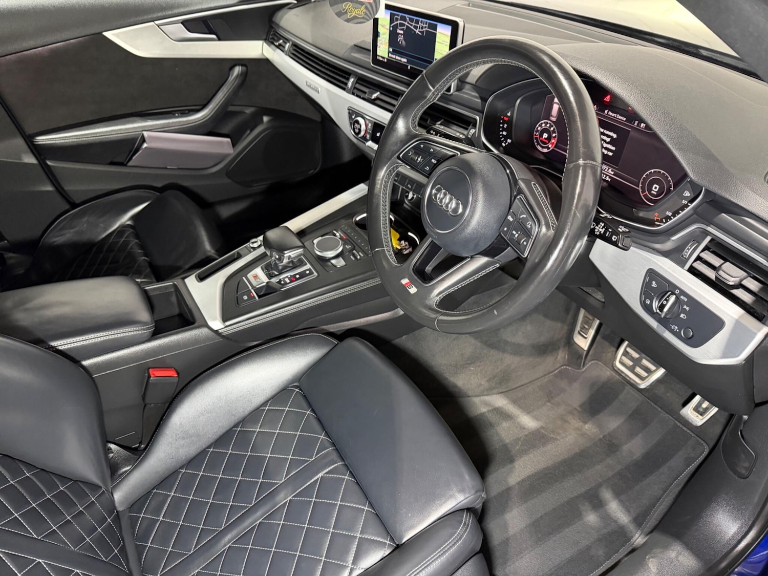 Used Audi A4 2017 for sale - 78085736: Photo 11