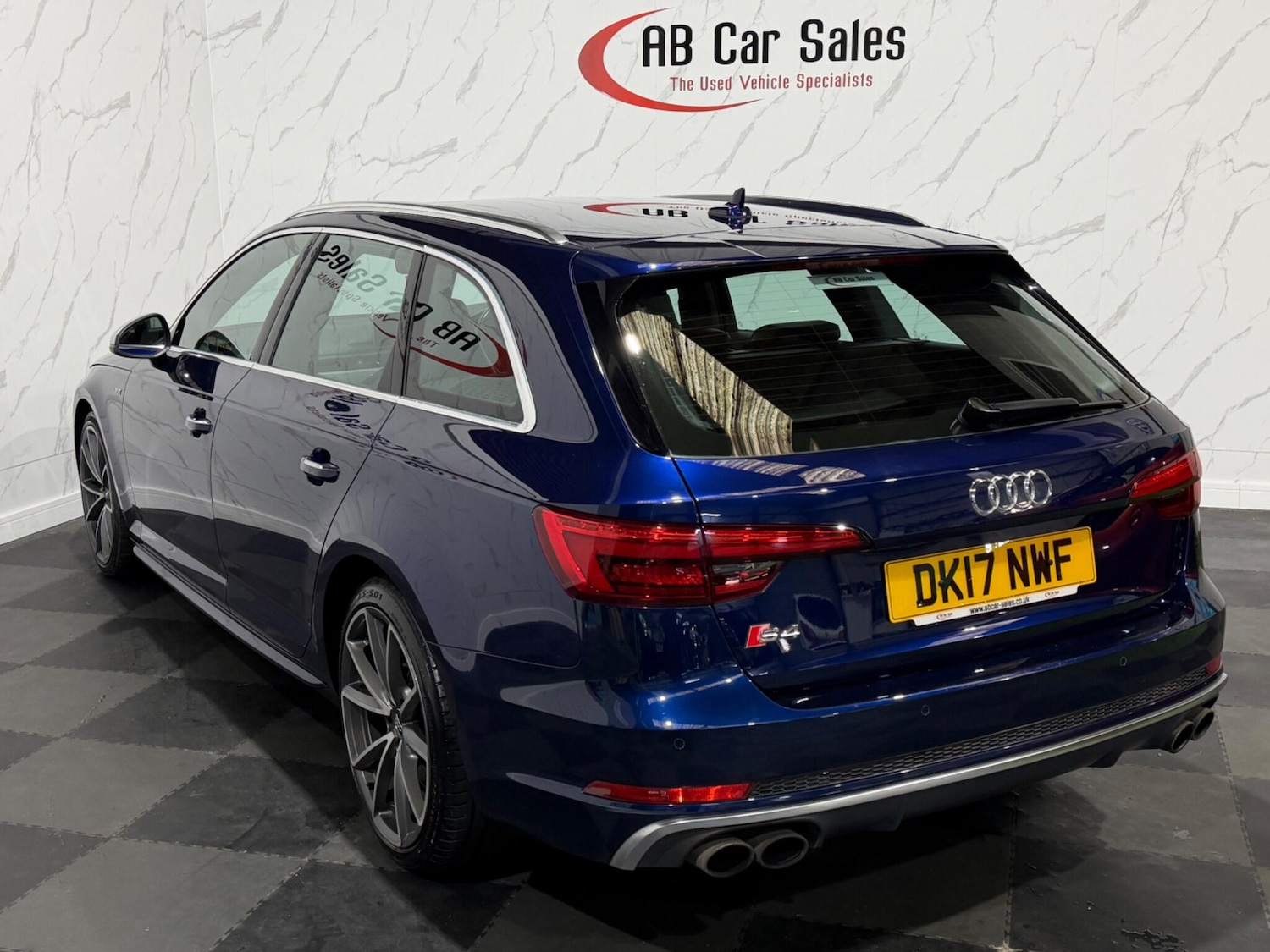 Used Audi A4 2017 for sale - 78085736: Photo 8