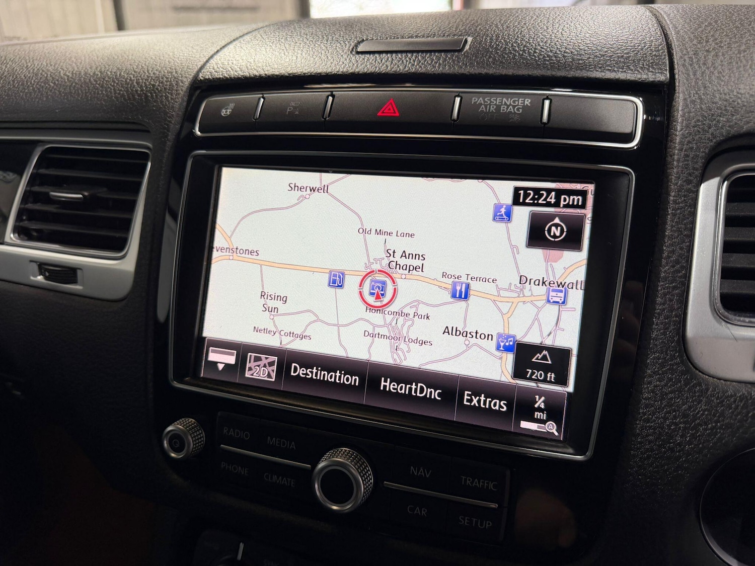 Used Volkswagen Touareg 2016 for sale - 77696050: Photo 30