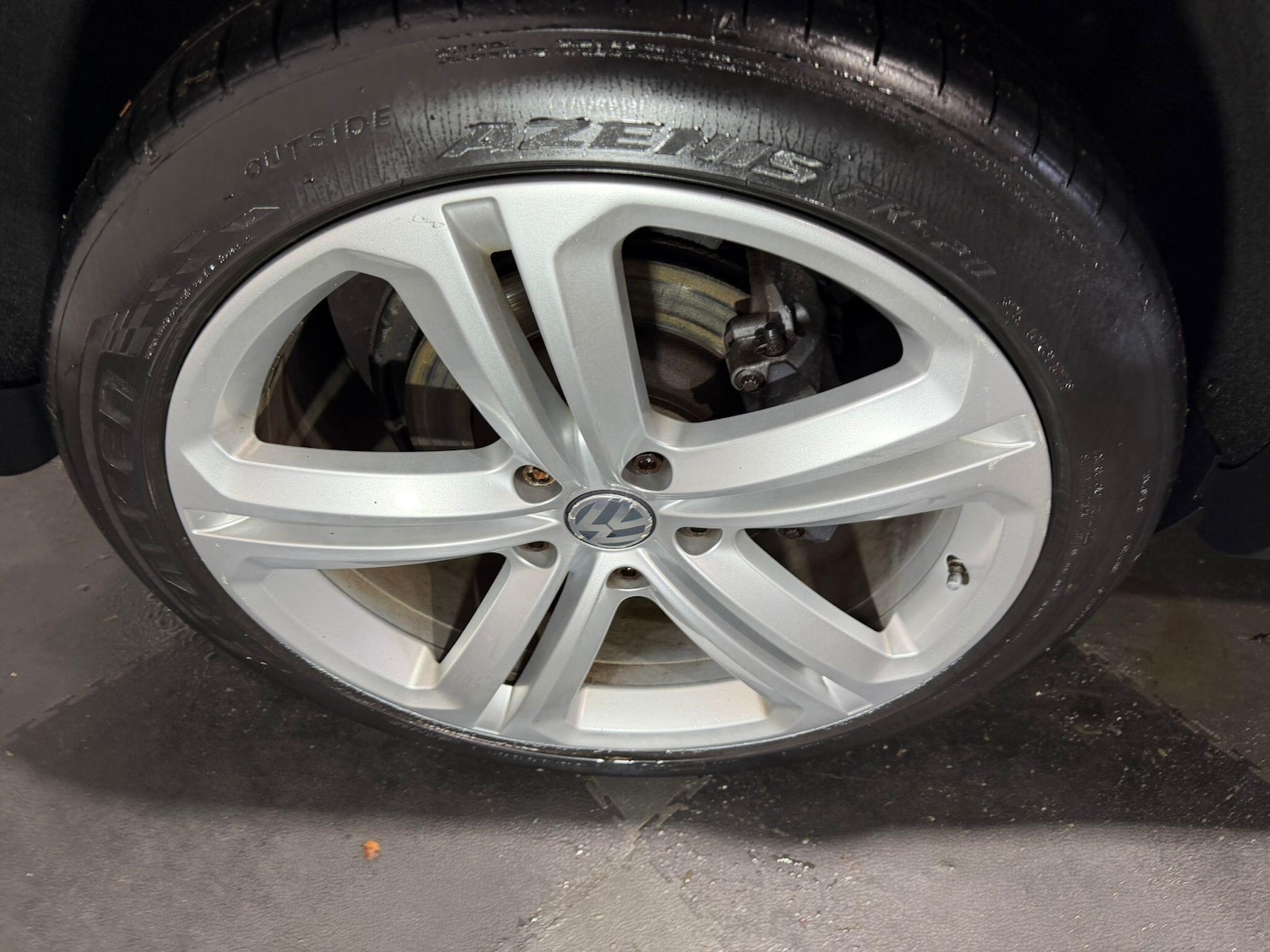 Used Volkswagen Touareg 2016 for sale - 77696050: Photo 33