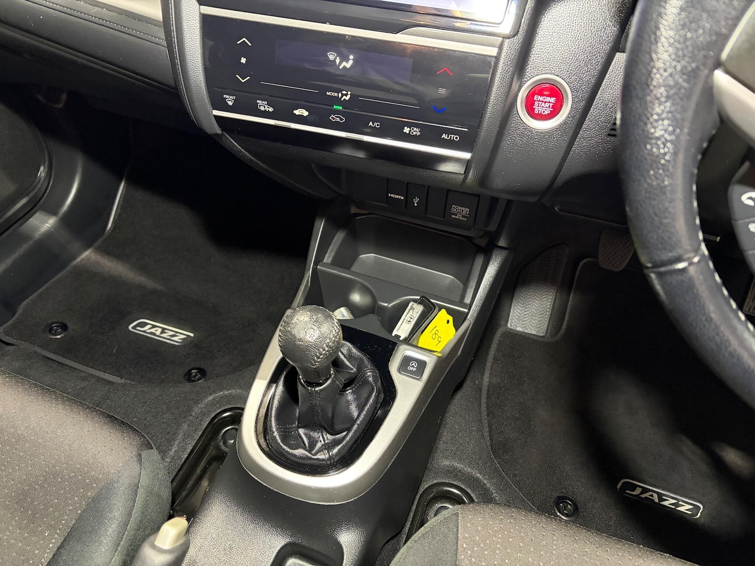 Used Honda Jazz 2017 for sale - 76378075: Photo 28