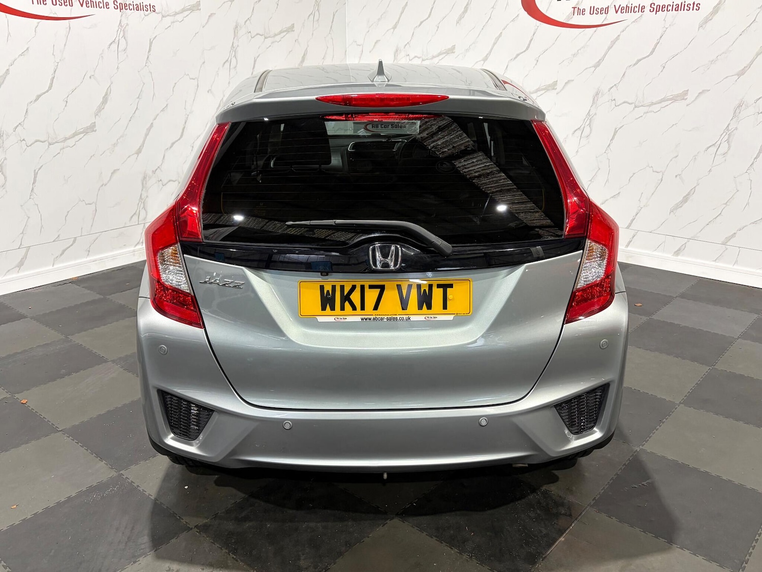Used Honda Jazz 2017 for sale - 76378075: Photo 4