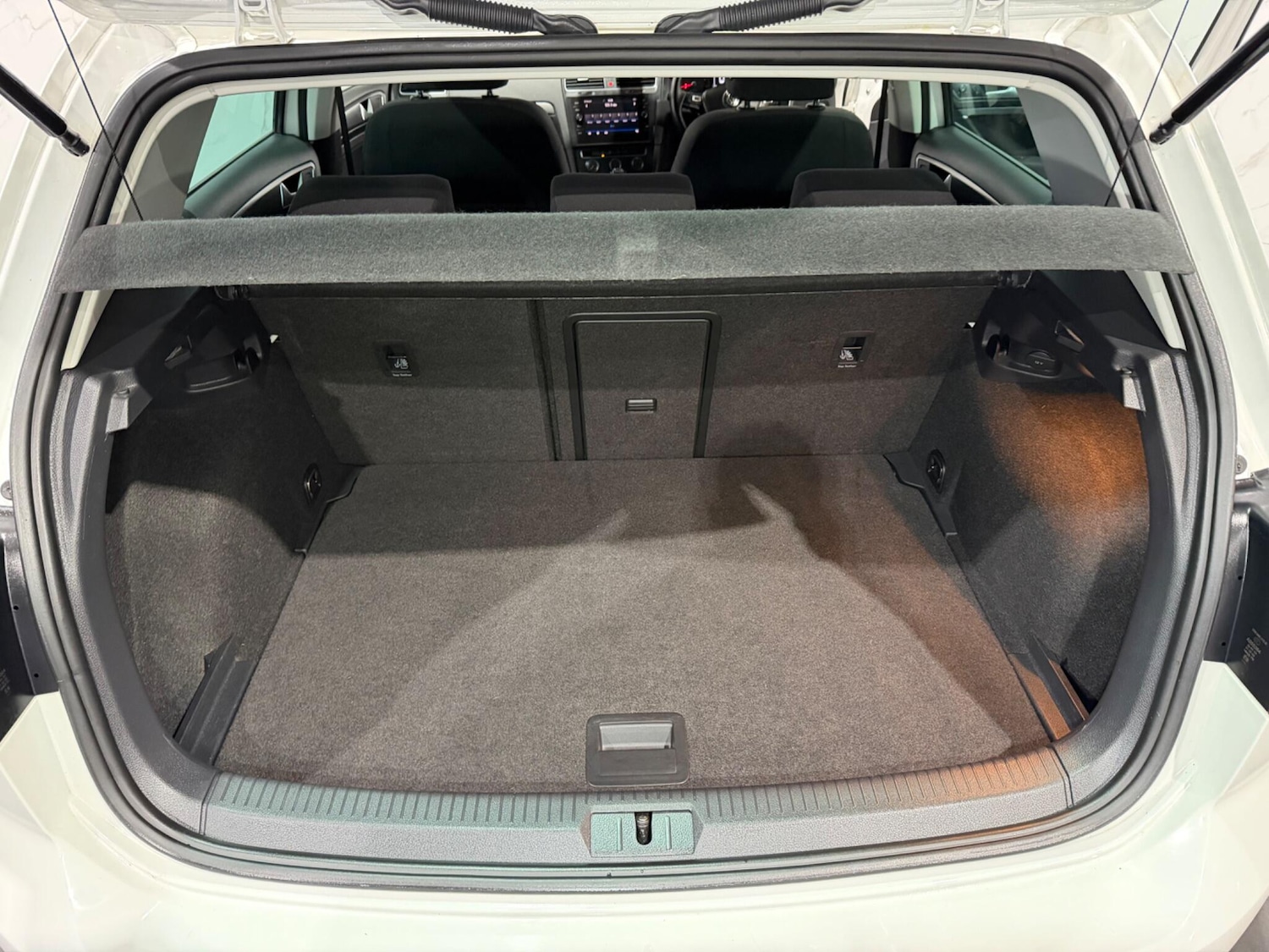 Used Volkswagen Golf 2019 for sale - 77203478: Photo 16