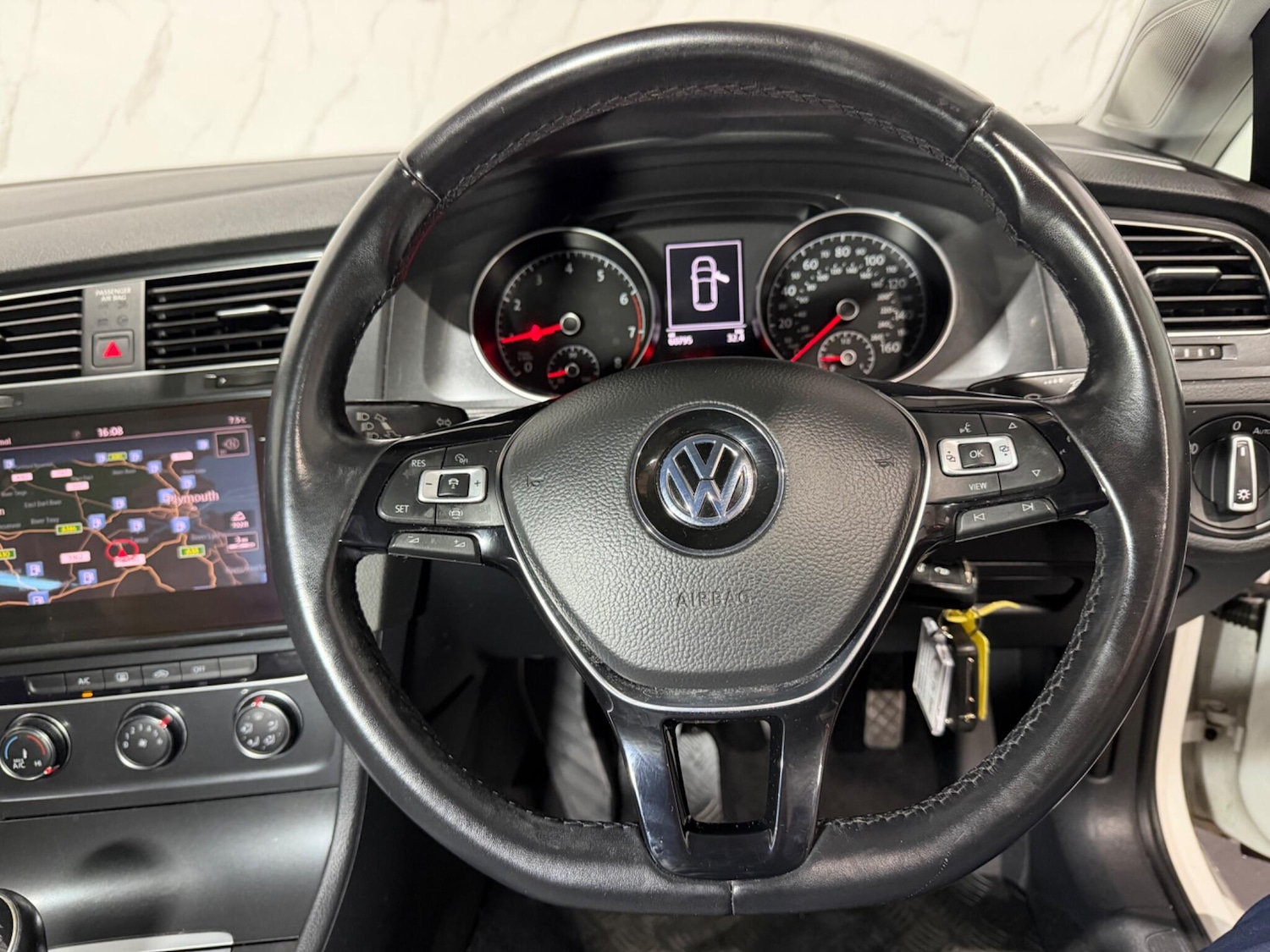 Used Volkswagen Golf 2019 for sale - 77203478: Photo 25