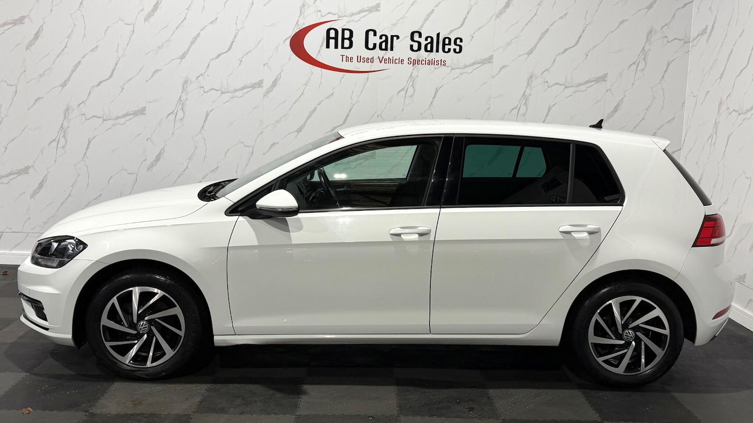 Used Volkswagen Golf 2019 for sale - 77203478: Photo 7