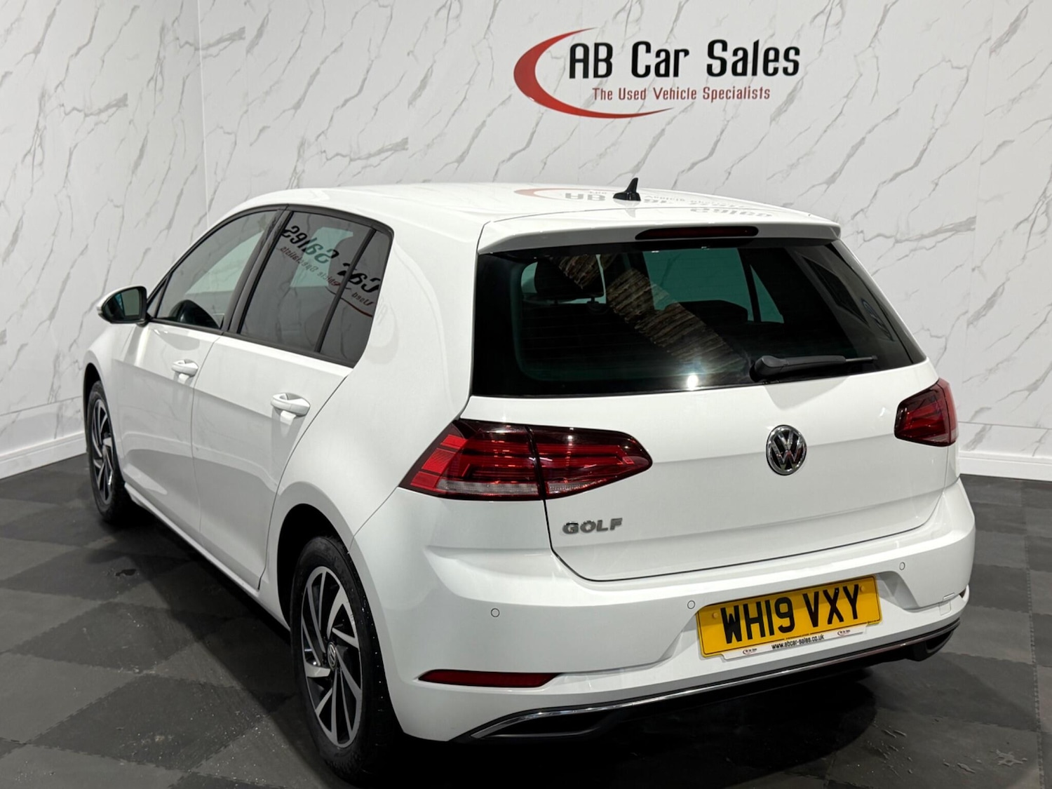 Used Volkswagen Golf 2019 for sale - 77203478: Photo 9