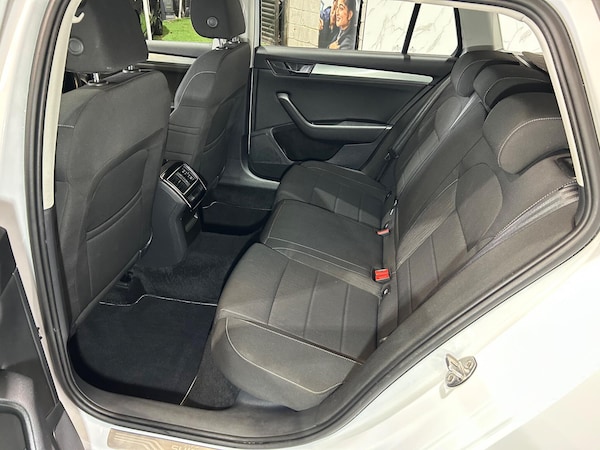 Used Skoda Superb 2017 for sale - 75657910: Photo 10