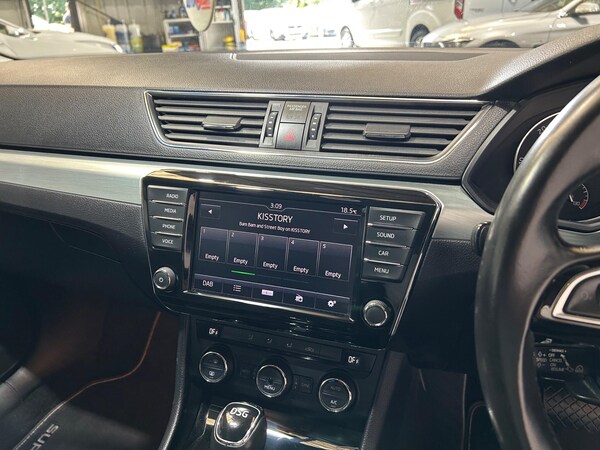 Used Skoda Superb 2017 for sale - 75657910: Photo 20