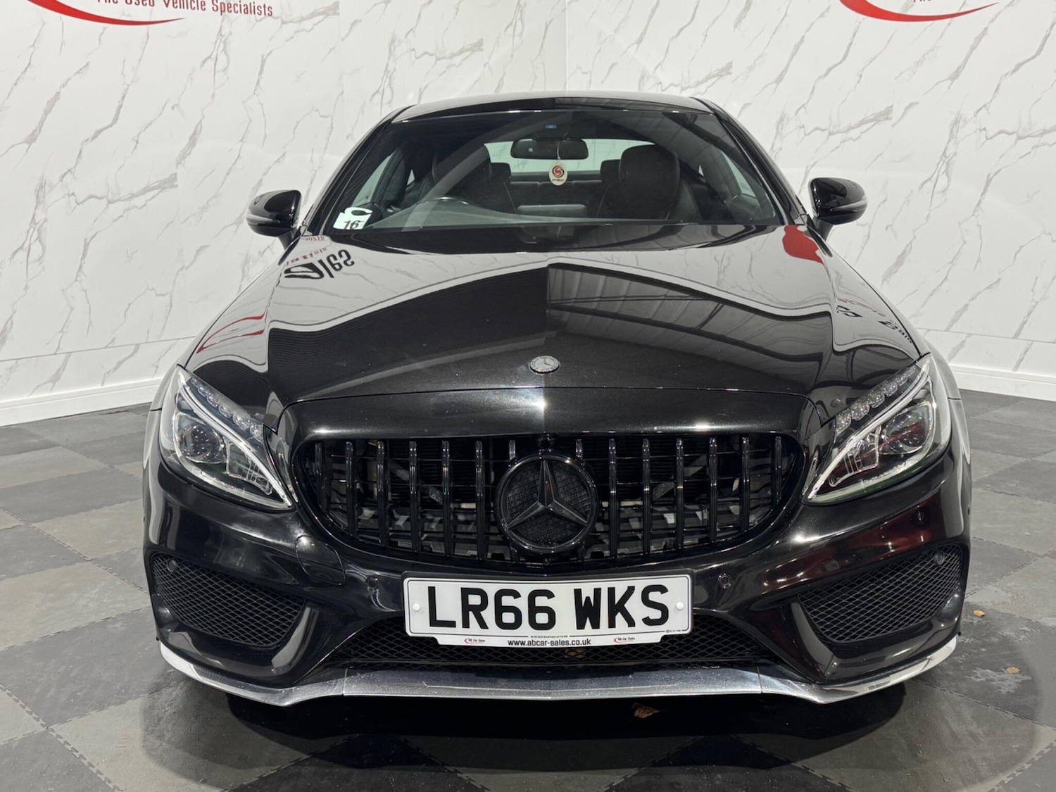 Used Mercedes-Benz C Class 2016 for sale - 76336979: Photo 3