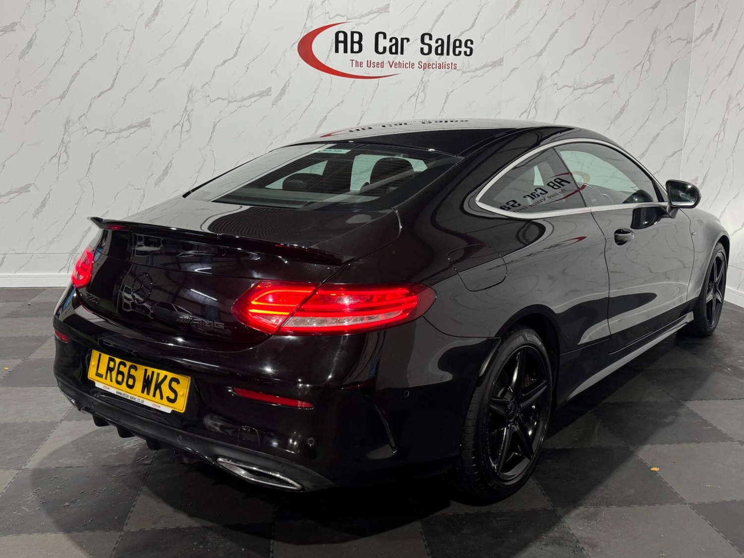 Used Mercedes-Benz C Class 2016 for sale - 76336979: Photo 9