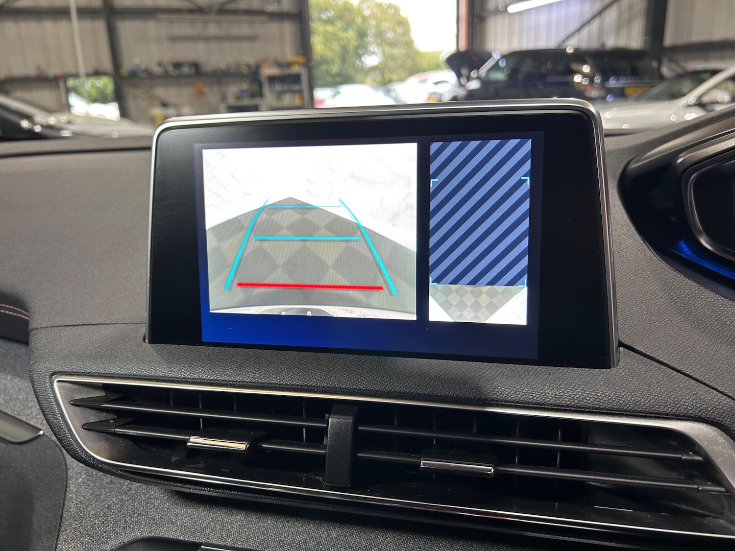 Used Peugeot 5008 2020 for sale - 77479250: Photo 25