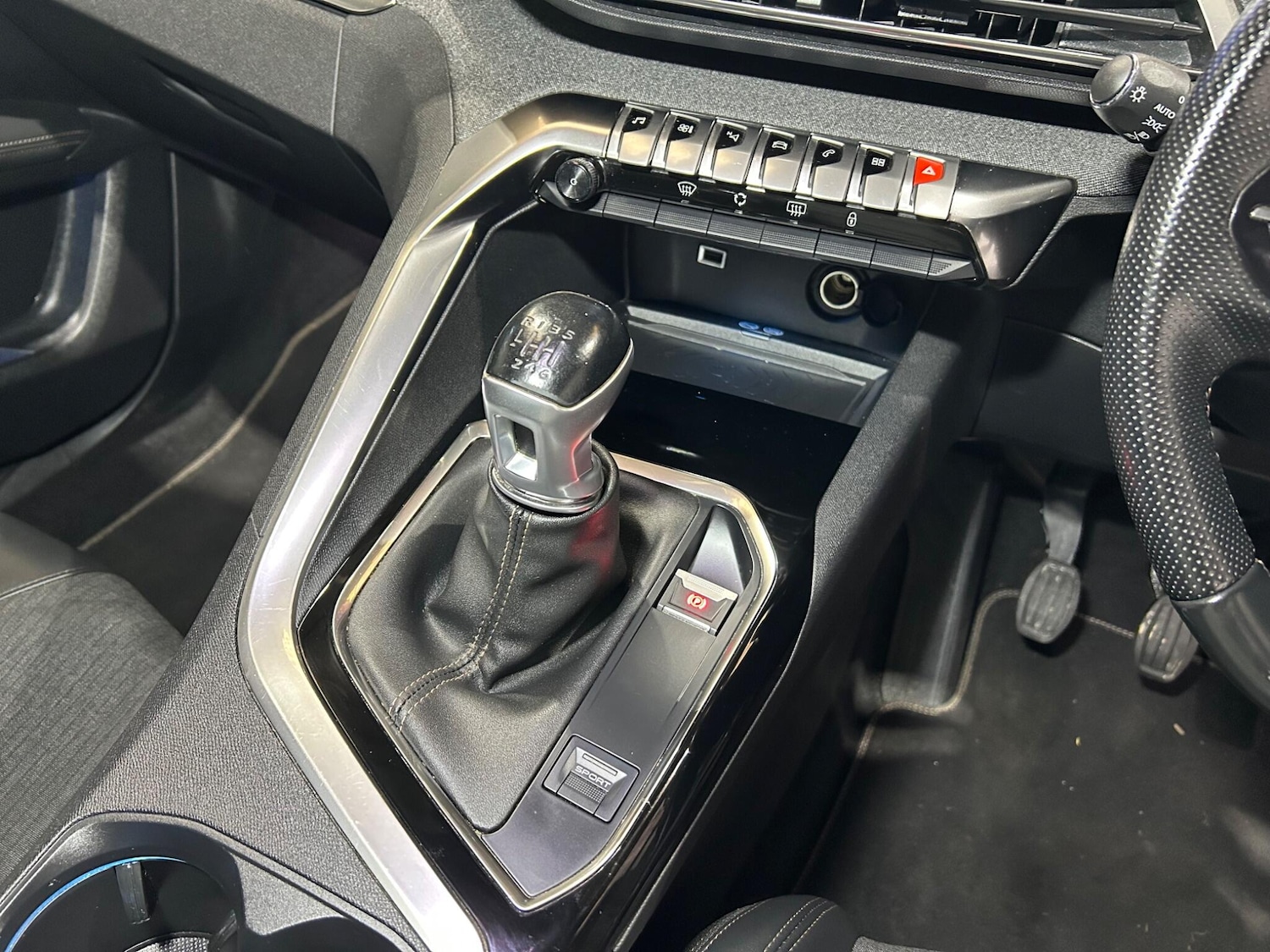 Used Peugeot 5008 2020 for sale - 77479250: Photo 27