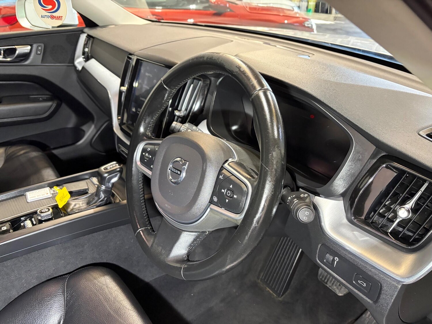 Used Volvo XC60 2019 for sale - 76361124: Photo 19