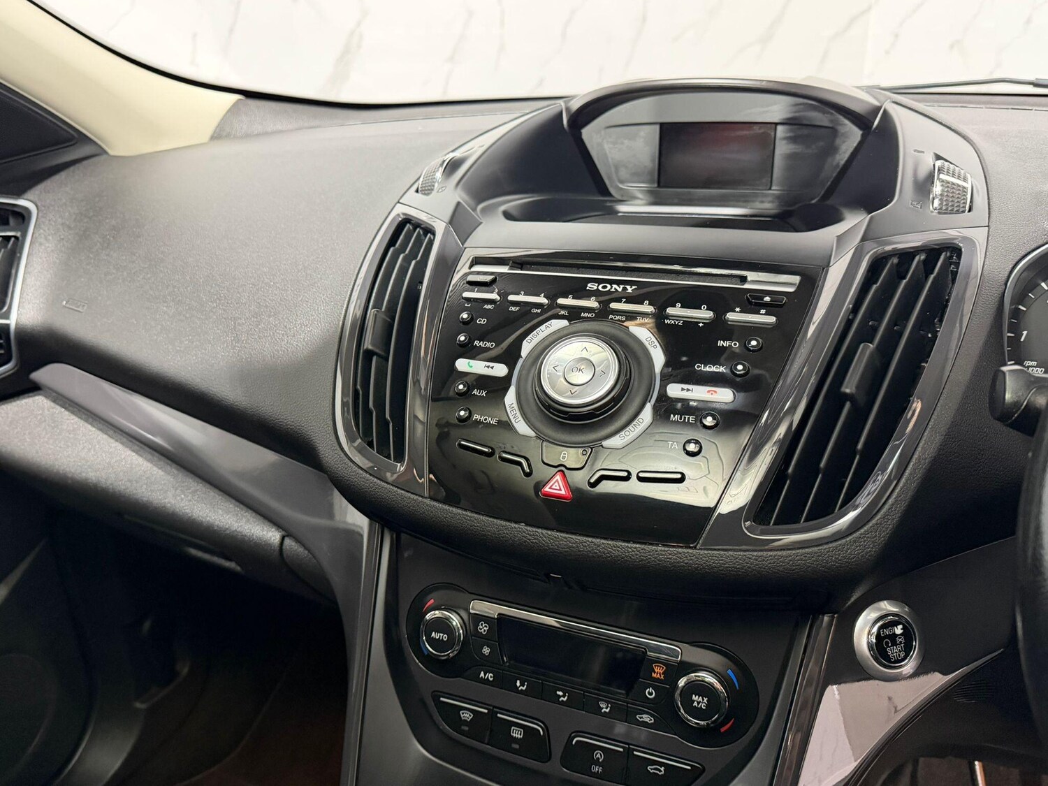 Used Ford Kuga 2015 for sale - 77909255: Photo 24