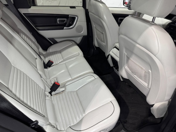 Used Land Rover Discovery Sport 2017 for sale - 76317755: Photo 15