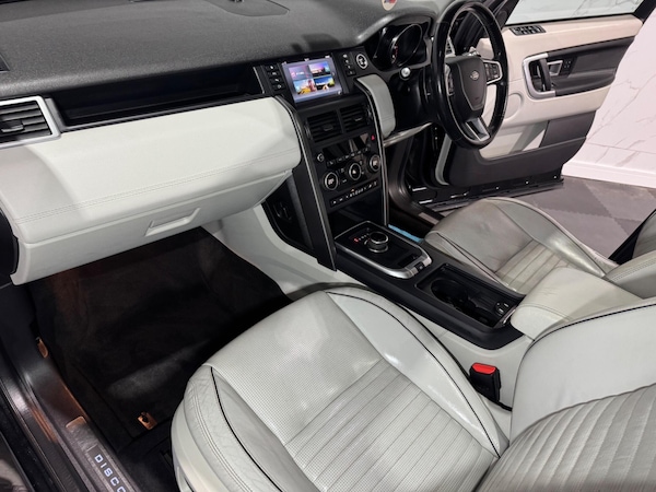Used Land Rover Discovery Sport 2017 for sale - 76317755: Photo 21