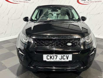 Used Land Rover Discovery Sport 2017 for sale - 76317755: Photo