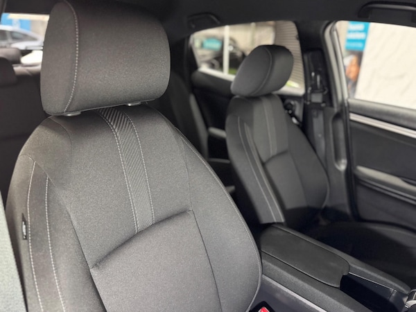 Used Honda Civic 2017 for sale - 75448627: Photo 12