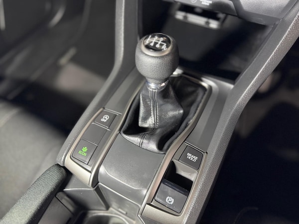 Used Honda Civic 2017 for sale - 75448627: Photo 22