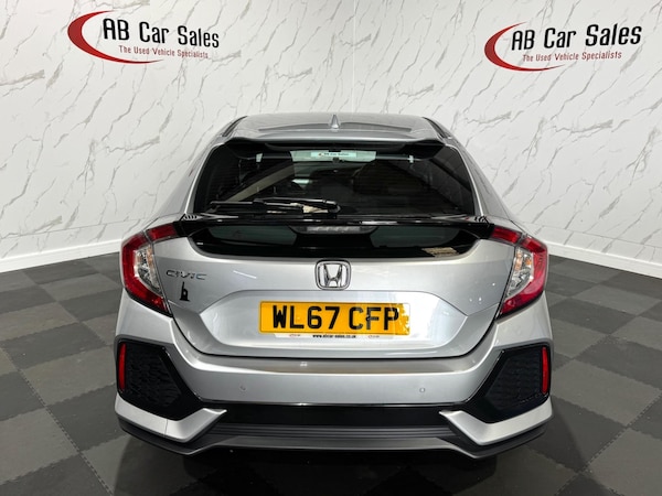 Used Honda Civic 2017 for sale - 75448627: Photo 4