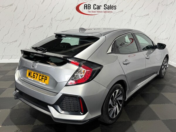 Used Honda Civic 2017 for sale - 75448627: Photo 9