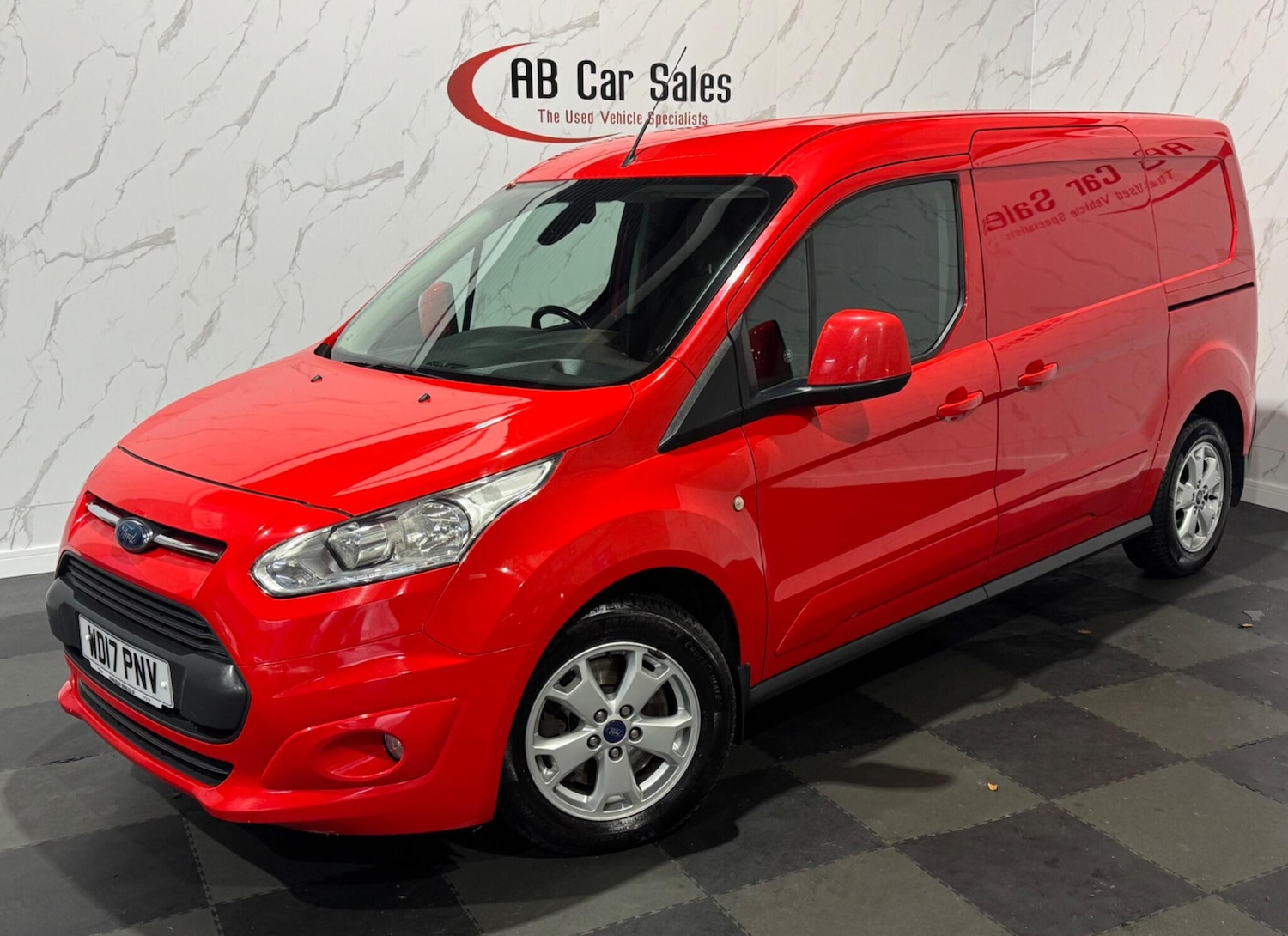 Used Ford Transit Connect 2017 for sale - 76317986: Photo 1