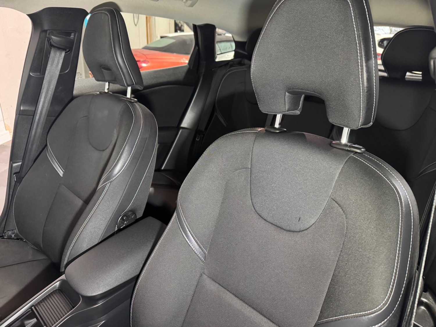 Used Volvo V40 2016 for sale - 76671526: Photo 22