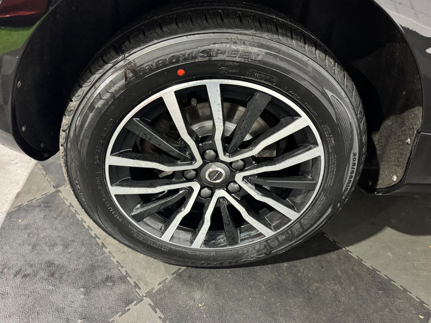 Used Volvo V40 2016 for sale - 76671526: Photo 29