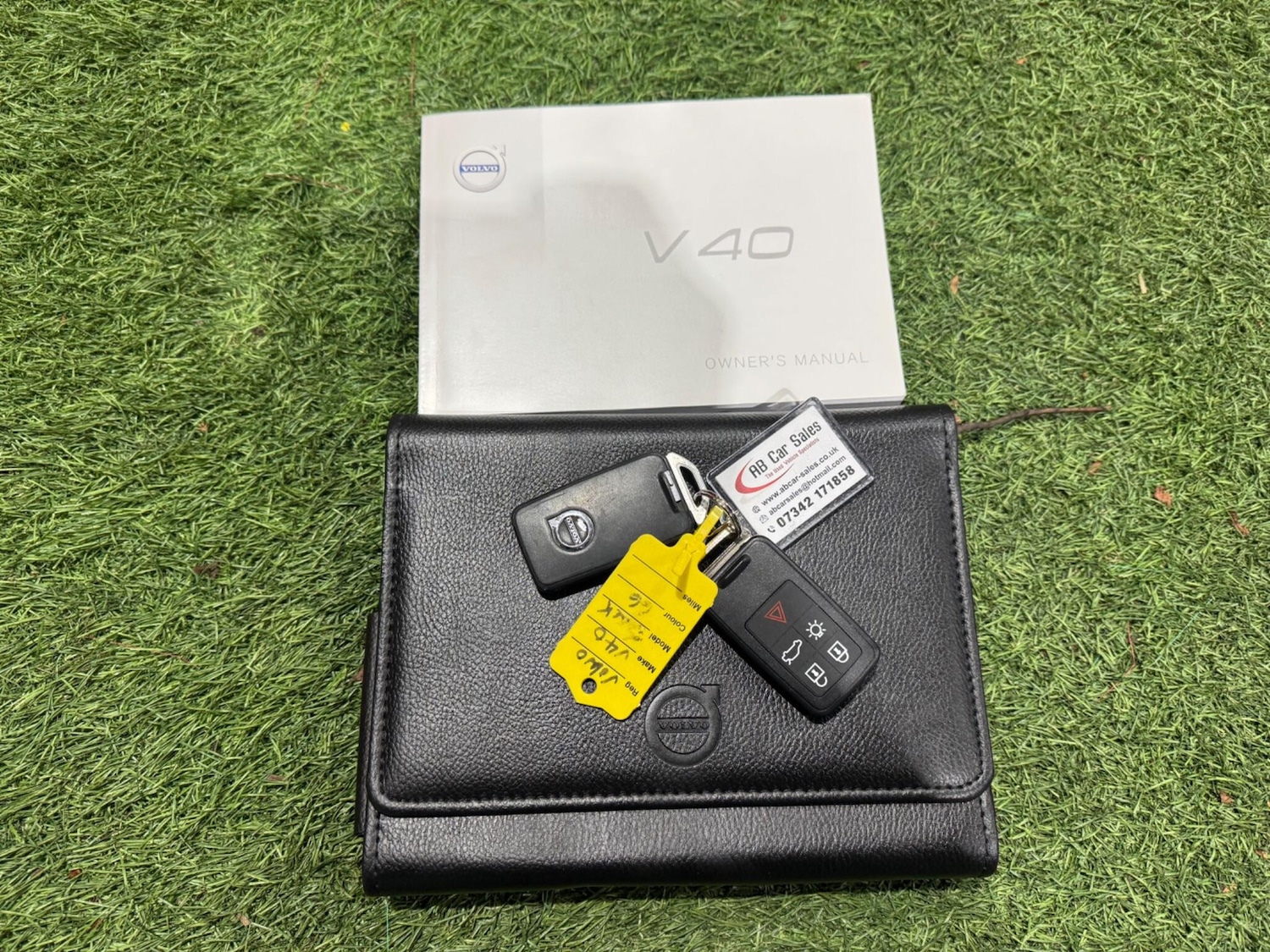 Used Volvo V40 2016 for sale - 76671526: Photo 32