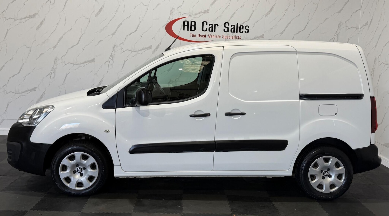 Used Peugeot Partner 2018 for sale - 78062805: Photo 7