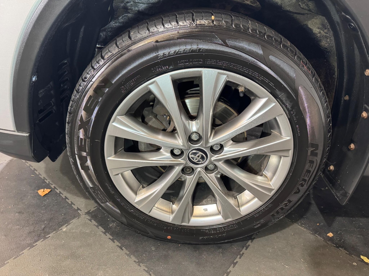 Used Toyota RAV4 2016 for sale - 76988432: Photo 26