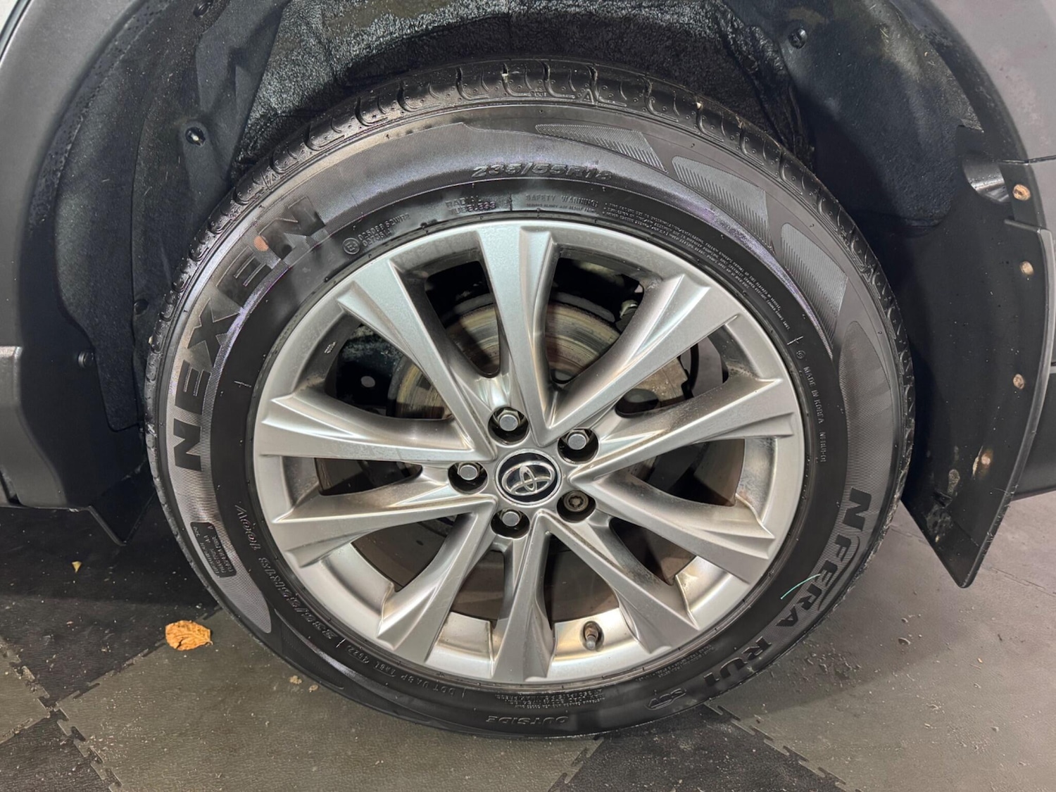 Used Toyota RAV4 2016 for sale - 76988432: Photo 27