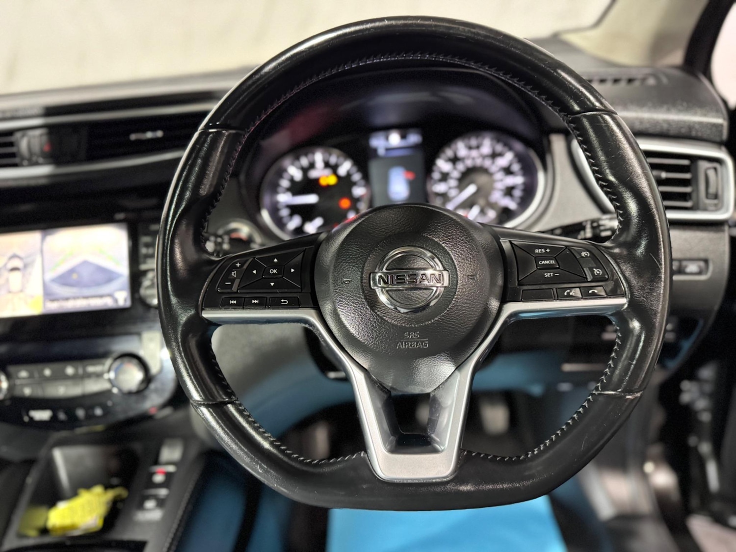 Used Nissan Qashqai 2017 for sale - 76992590: Photo 24