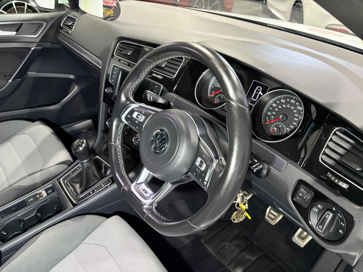 Used Volkswagen Golf 2017 for sale - 77305648: Photo 21