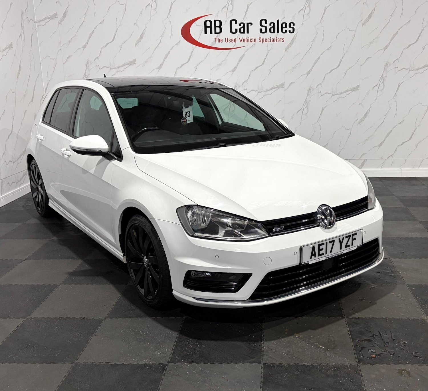 Used Volkswagen Golf 2017 for sale - 77305648: Photo 9