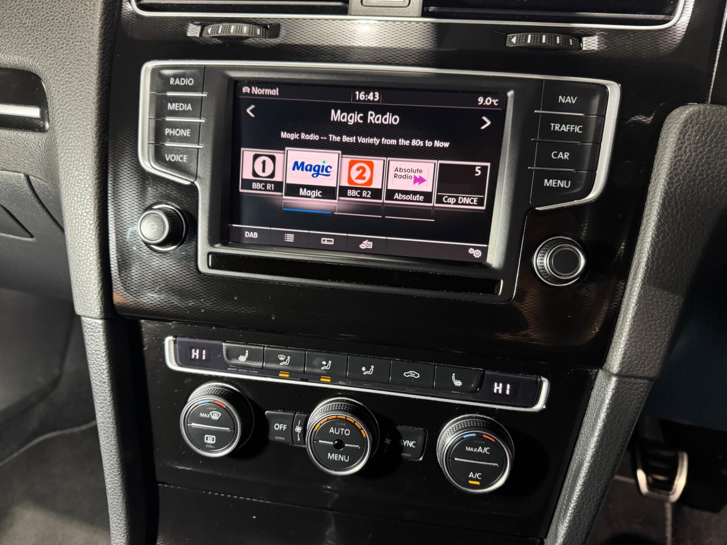 Used Volkswagen Golf 2017 for sale - 76714321: Photo 24