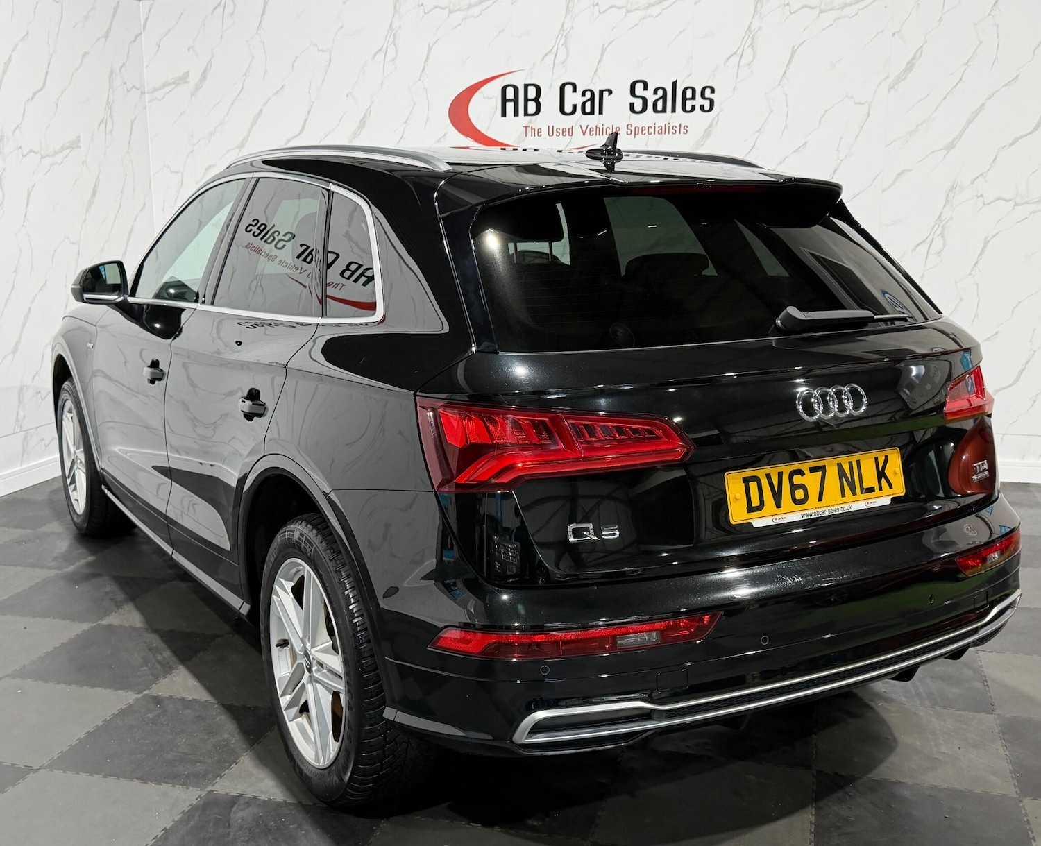 Used Audi Q5 2017 for sale - 76953518: Photo 8