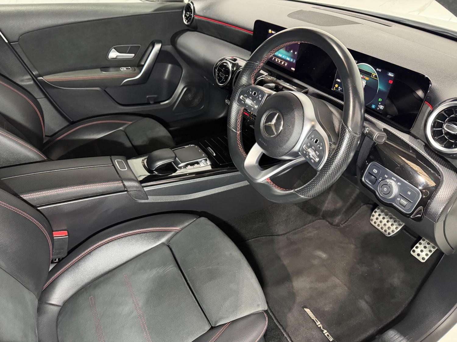 Used Mercedes-Benz A-Class 2018 for sale - 77191368: Photo 11