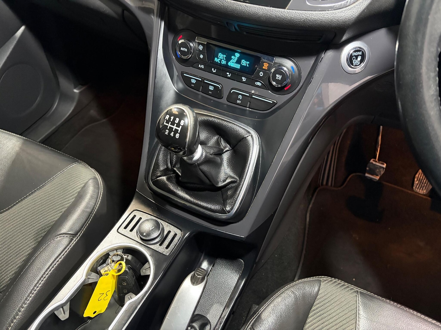 Used Ford Kuga 2015 for sale - 76513317: Photo 25