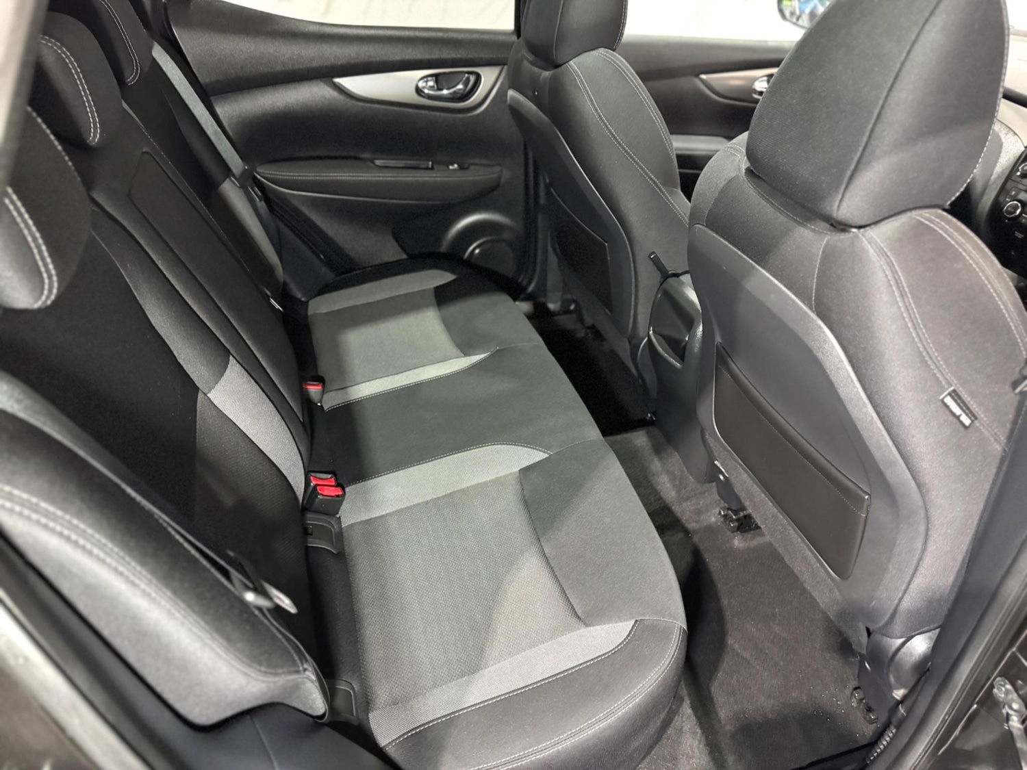 Used Nissan Qashqai 2017 for sale - 76348770: Photo 15