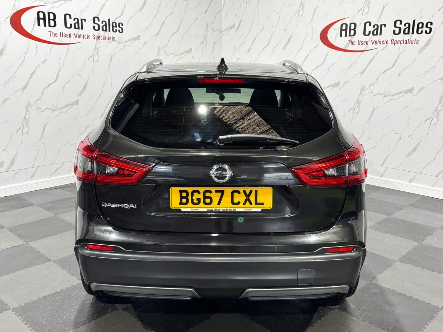 Used Nissan Qashqai 2017 for sale - 76348770: Photo 4