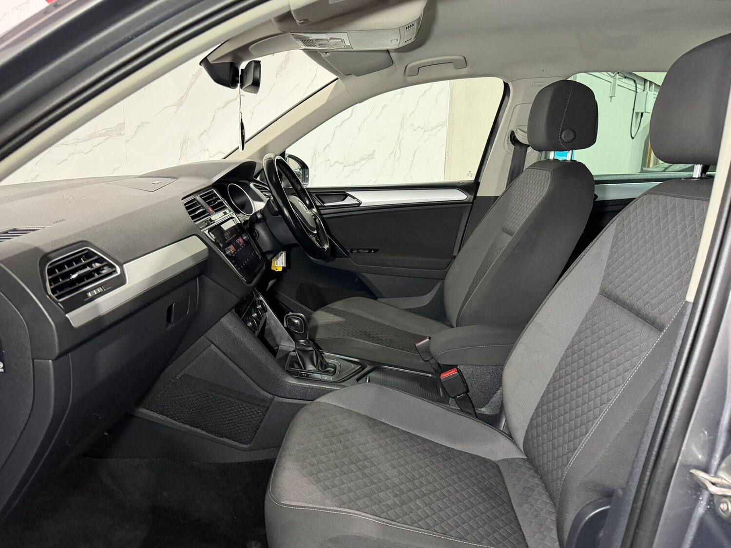 Used Volkswagen Tiguan 2018 for sale - 77909396: Photo 19