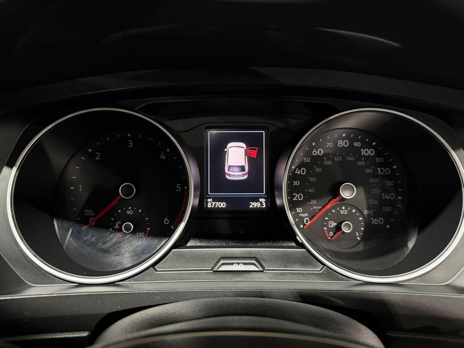 Used Volkswagen Tiguan 2018 for sale - 77909396: Photo 32