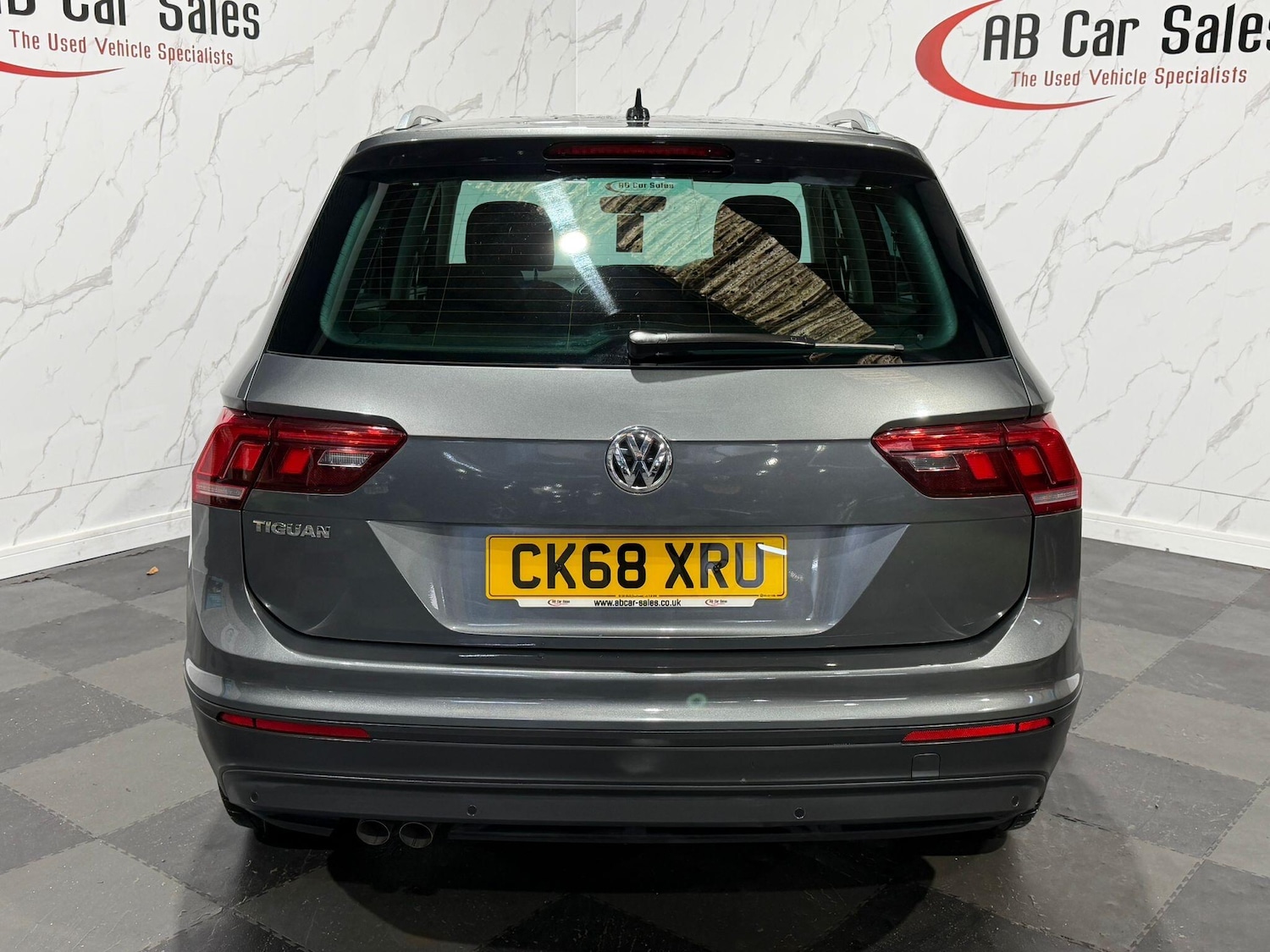 Used Volkswagen Tiguan 2018 for sale - 77909396: Photo 4