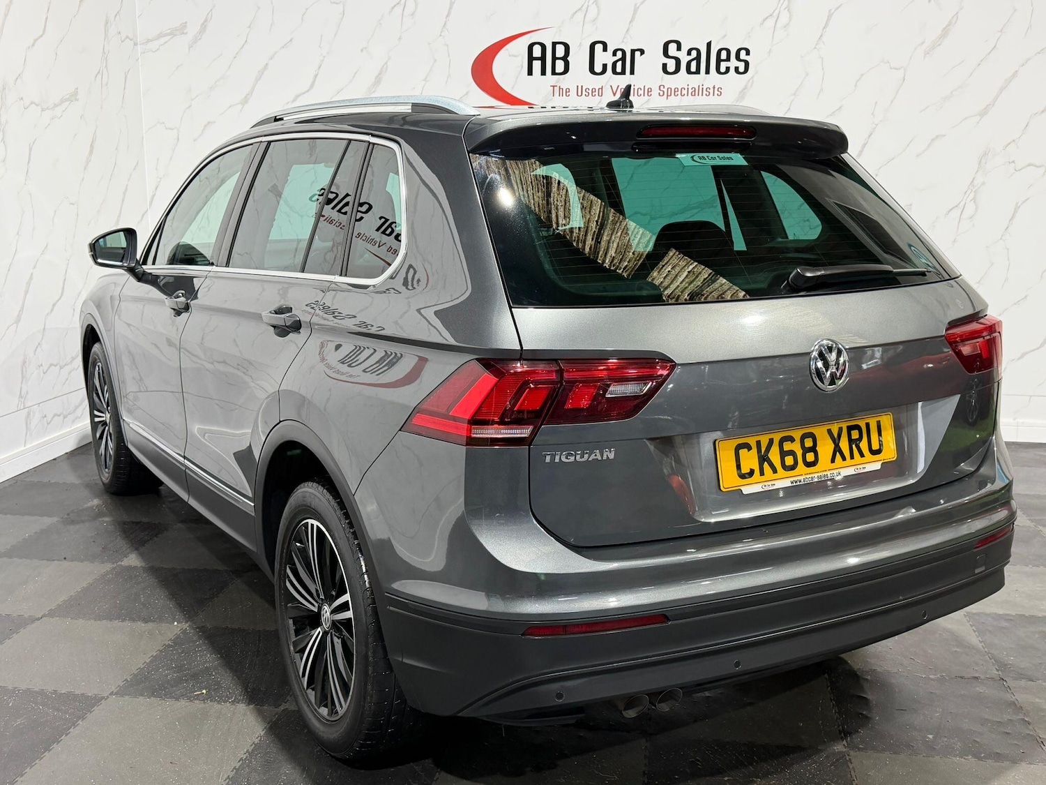 Used Volkswagen Tiguan 2018 for sale - 77909396: Photo 9