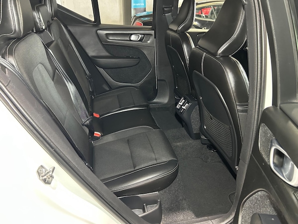Used Volvo XC40 2019 for sale - 76026388: Photo 17
